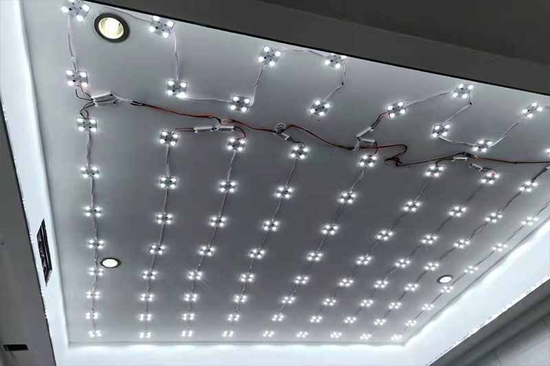foxygen stretch ceiling (2)